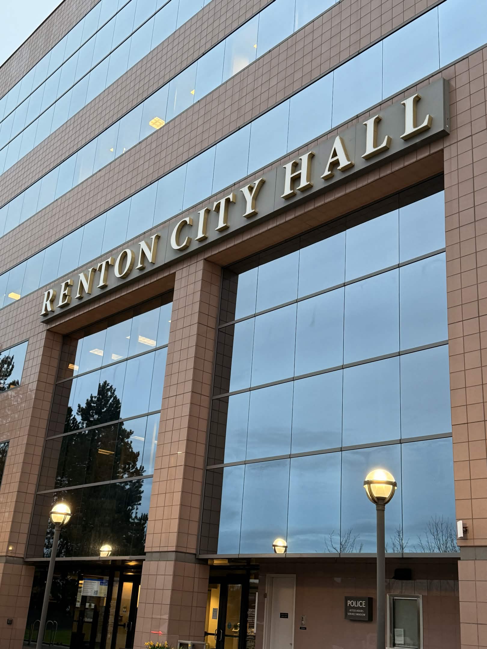 Recology 将于 2027 年起在伦顿提供垃圾服务